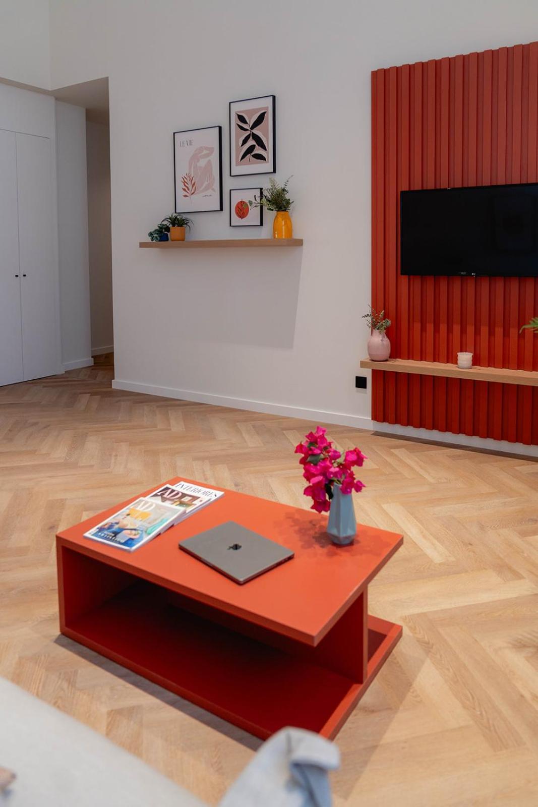 Apartment Niu Line *